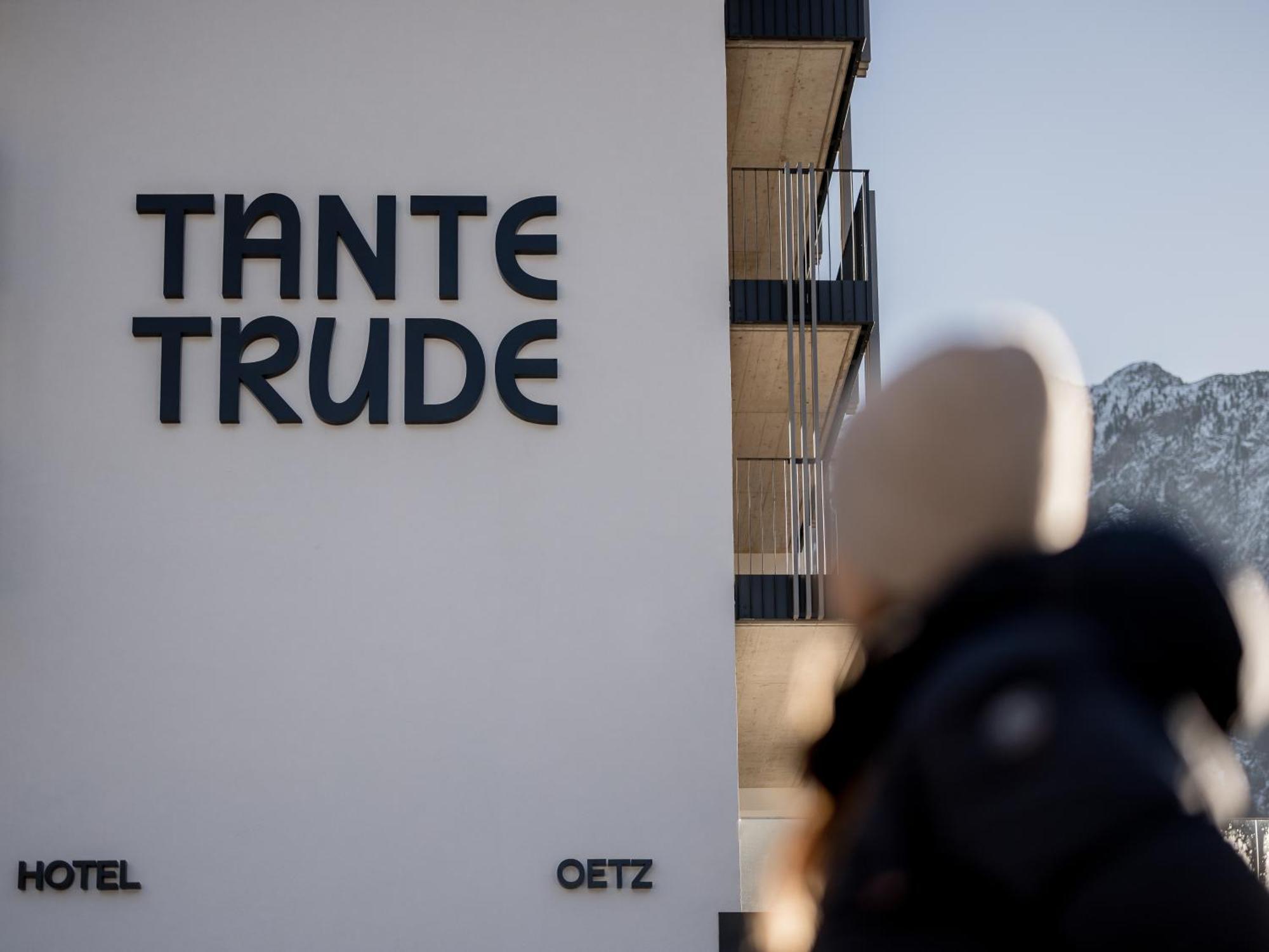 Aparthotel Tante Trude اوتز المظهر الخارجي الصورة